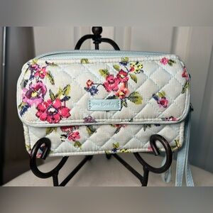 Vera Bradley Quilted Blue Floral Wristlet Wallet Purse